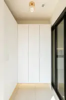 화이트 톤 모던 빌라 수납공간 인테리어